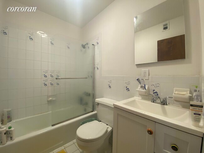 Building Photo - 159 W 122nd St