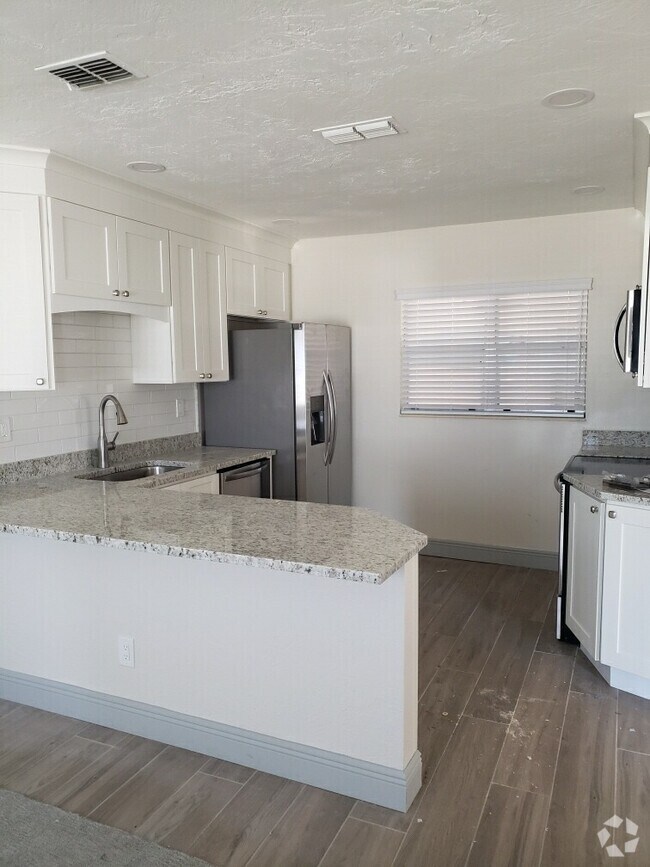 Meadowlawn Apartments for Rent Saint Petersburg, FL