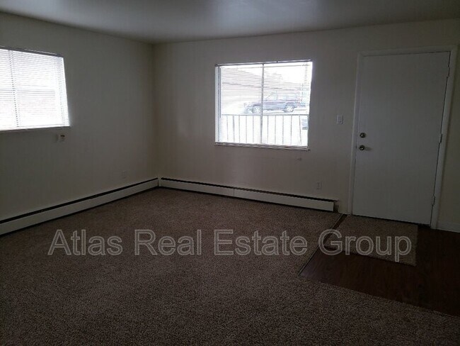 Foto del edificio - 3617 E Uintah St
