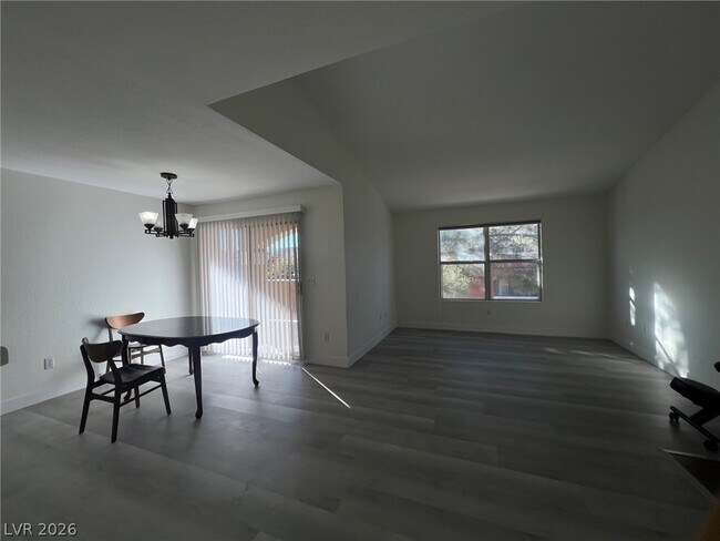 Foto del edificio - 8101 W Flamingo Rd