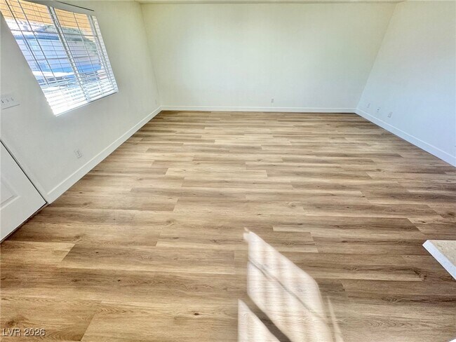 Foto del edificio - 8410 Eldora Ave