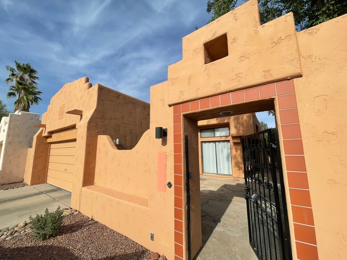 3344 N Carrywood Dr, Tucson, AZ 85712 House for Rent in Tucson, AZ