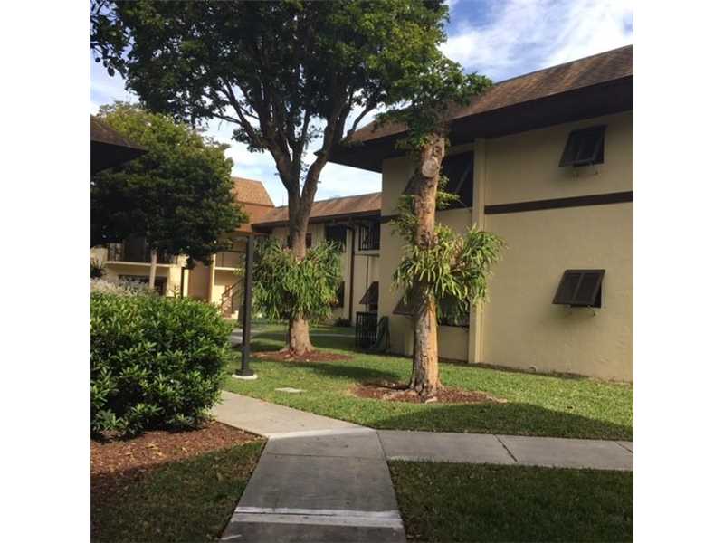 7290 SW 90th St, Kendall, FL 33156 Condo for Rent in Kendall, FL