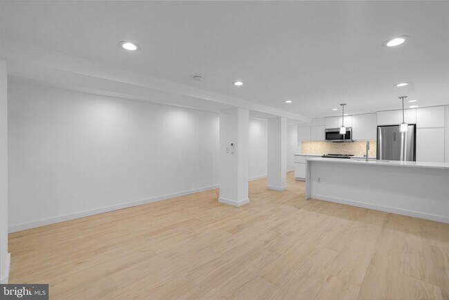 Foto del edificio - 1230 Irving St NW