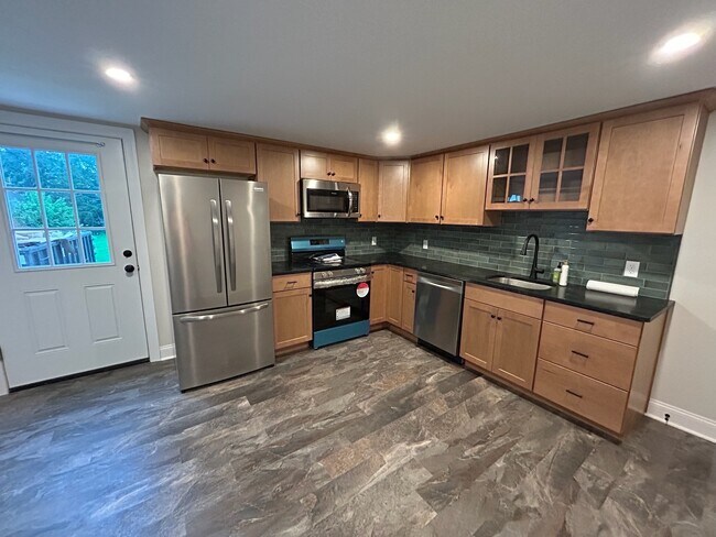 Cocina - 97 Cottage St