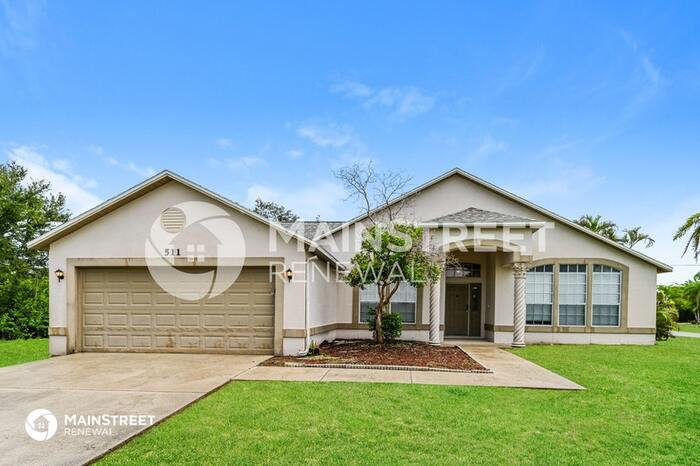 Primary Photo - 511 SE 12th Ct, Cape Coral, FL 33990