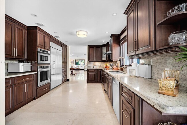 Foto del edificio - 7380 SW 116th St