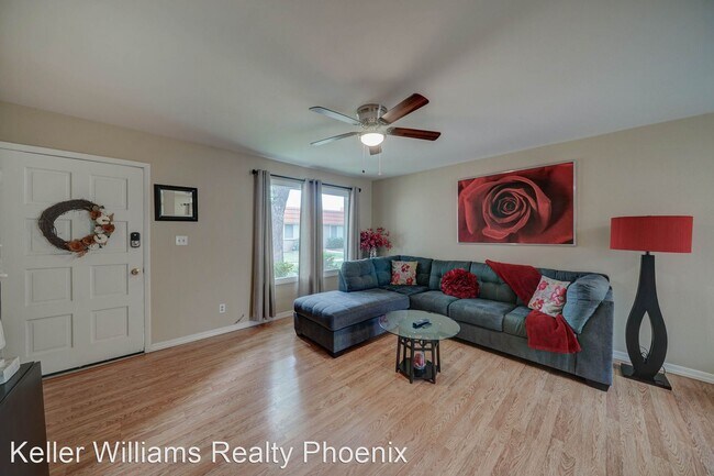 Building Photo - 2 br, 2 bath House - 5174 North 83rd Street