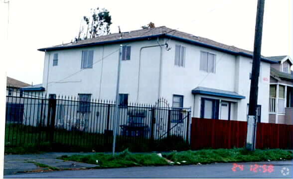 Foto del edificio - 143-149 1st St