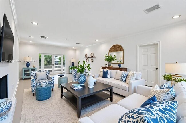 Foto del edificio - 13032 Mar St