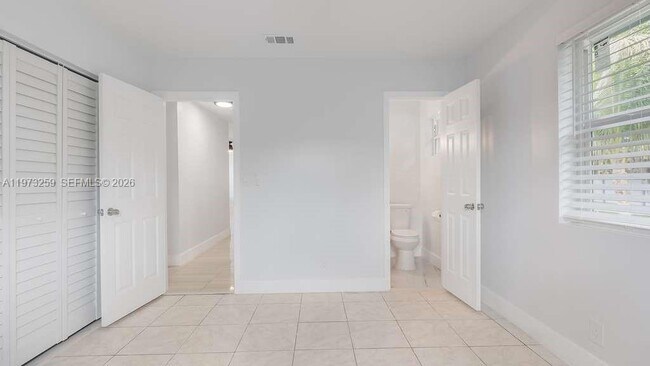 Foto del edificio - 630 SW 28th Dr