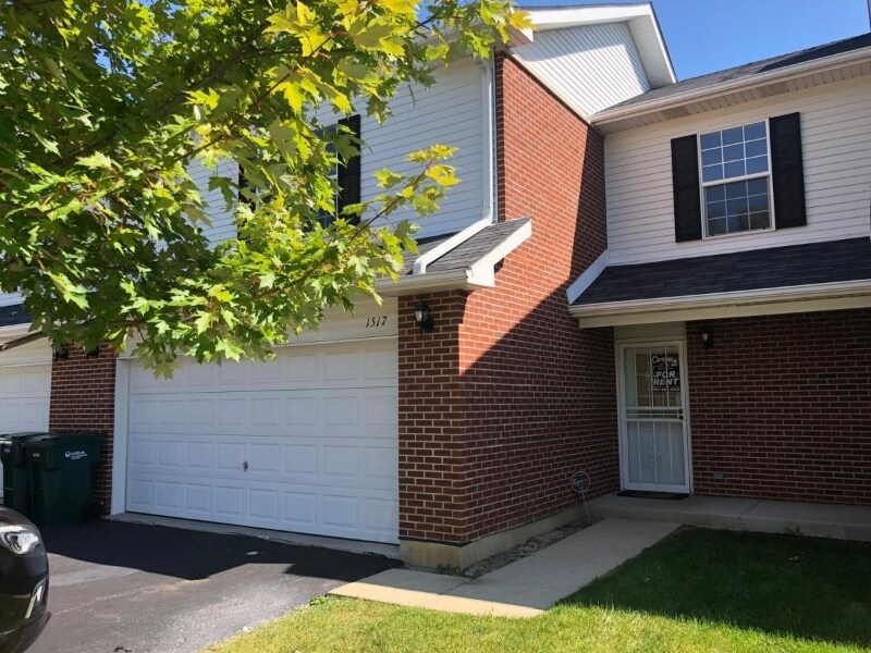 1517 Anderson Trail, Zion, IL 60099 Townhome Rentals in Zion IL