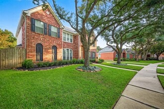 Building Photo - 22115 Mission Hills Ln