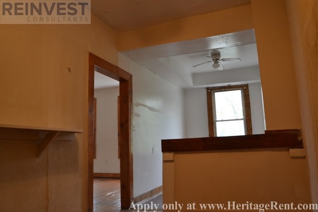 Foto del edificio - 5 Bedroom 2 bath in East Price Hill