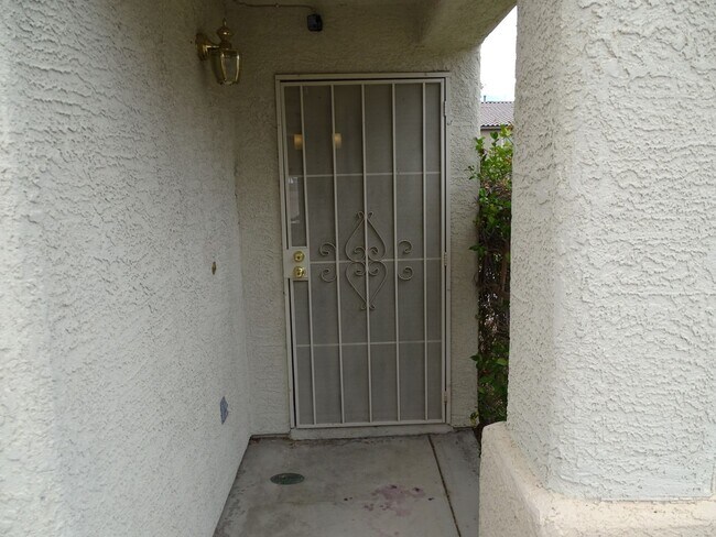 Foto del edificio - 3 Bedroom Single Story Northwest Vegas Home