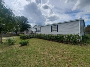 Building Photo - 8460 SW 65th Terrace