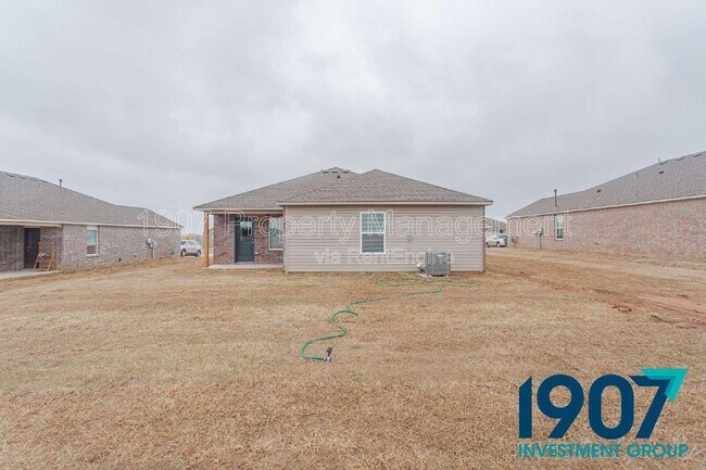 Foto del edificio - 1413 Lexi Dr