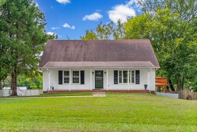 Building Photo - 718 Jace Dr