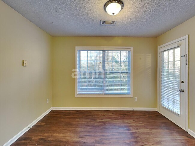 Foto del edificio - 1149 Brookton Chase Ct