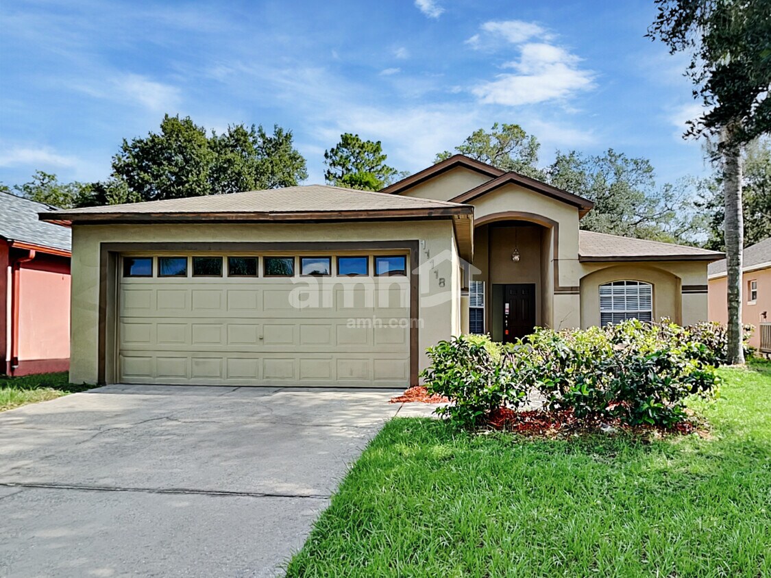 Primary Photo - 11118 Pinewood Cove Ln
