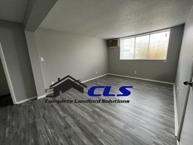 Foto del edificio - 516 W Mulberry St