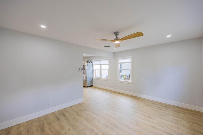 Foto del edificio - 730 Winters St