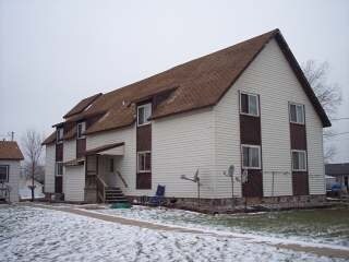 Primary Photo - 575 Lake Ave S