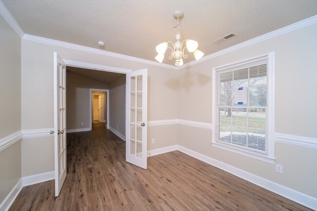 Building Photo - 207 Sweet Bay Ct
