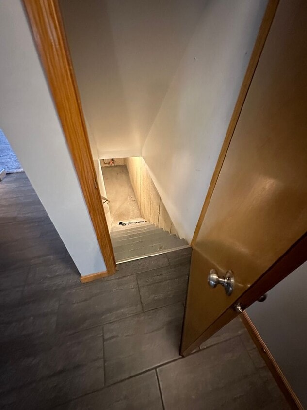 121123 Laconia St, Springfield, MA 01129 Townhome Rentals in