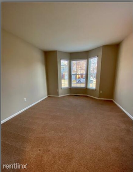 Foto del edificio - 3 br, 2.5 bath House - 41853 Yeats Dr