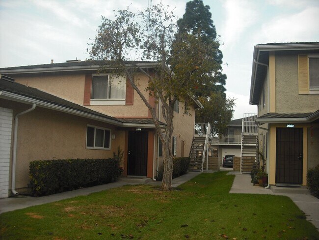 Foto del edificio - 2577 Rudder Ave