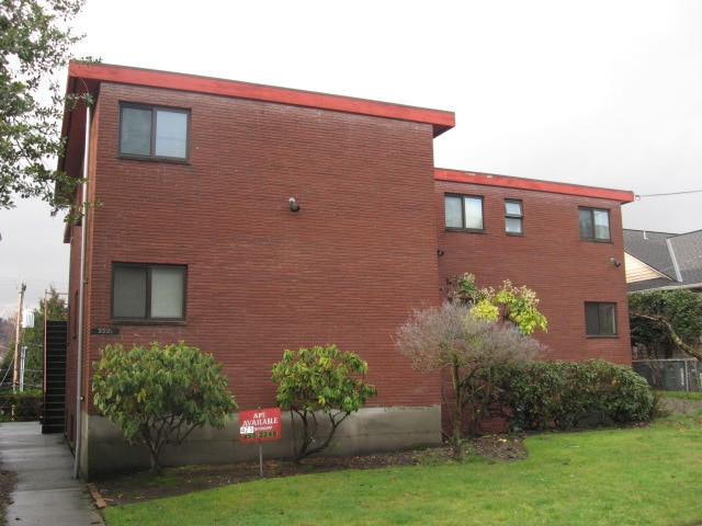 Building Photo - 2221 Yale Ave. E.