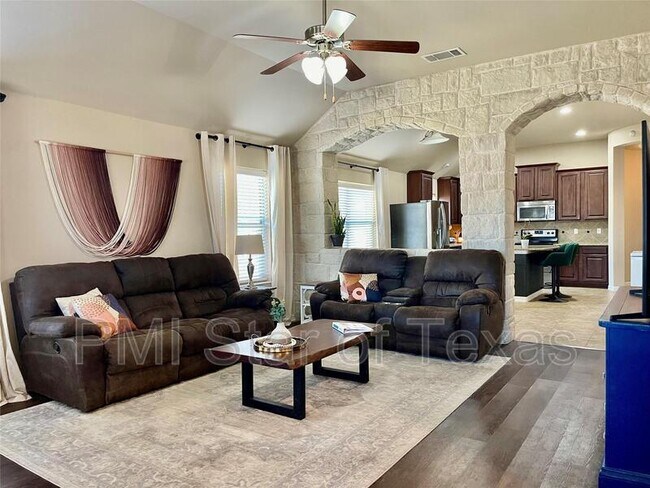 Foto del edificio - 255 Archer Way