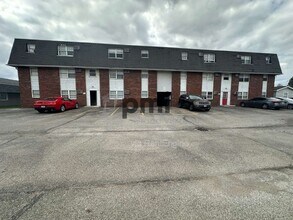 Building Photo - 24 W Buchanan Ave