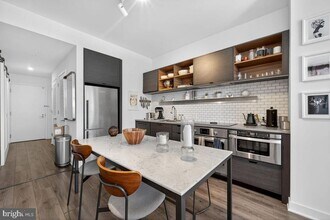 Building Photo - 2030 8th St NW
