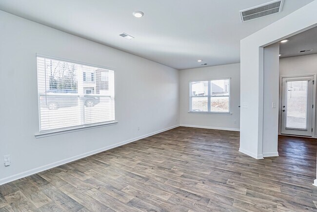 Building Photo - 220 Belmar Rd