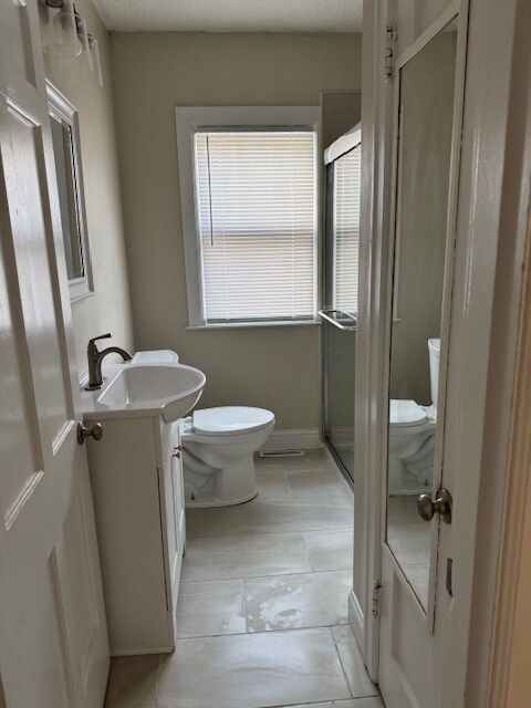 Foto del edificio - 224 Elmwood Dr