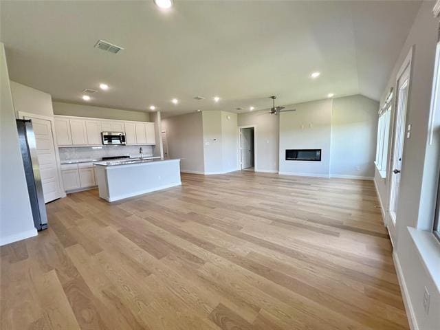 Building Photo - 1005 Airbender Dr