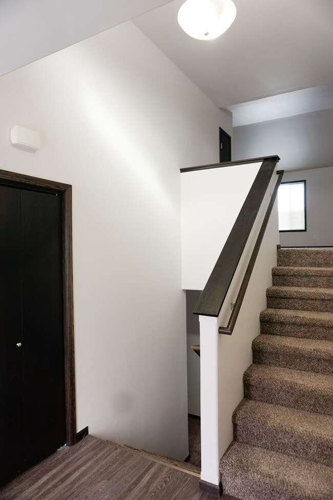 Foto del edificio - 3 Bed 2 Bath Twin Home