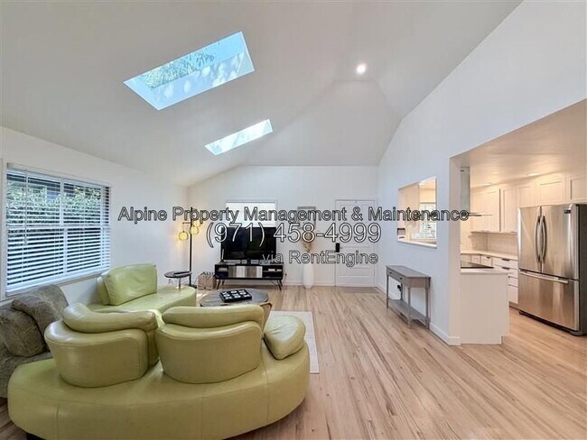 Foto del edificio - 16661 SW Lake Forest Blvd