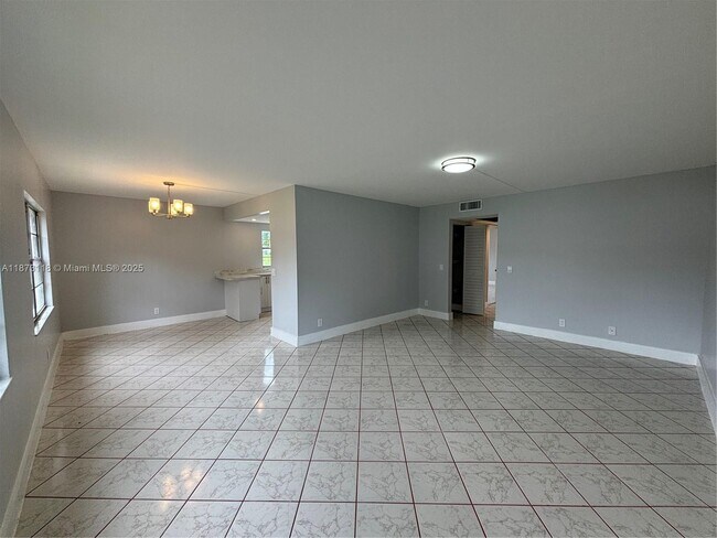 Building Photo - 151 SW 134th Way