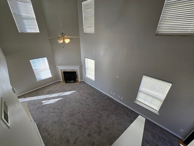 Foto del edificio - 7544 Brighton Hill Ln