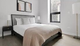 Building Photo - Available April 1st - Ukrainian Village / West Town 1 Bed