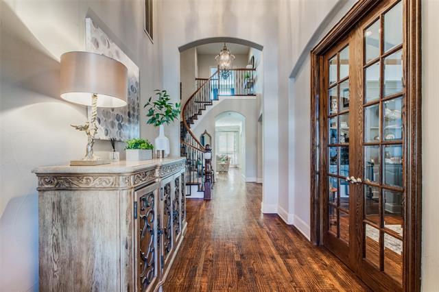 Foto del edificio - 6709 Knollwood Dr