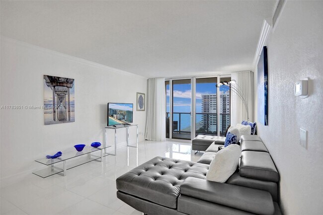 Building Photo - 2501 S Ocean Dr