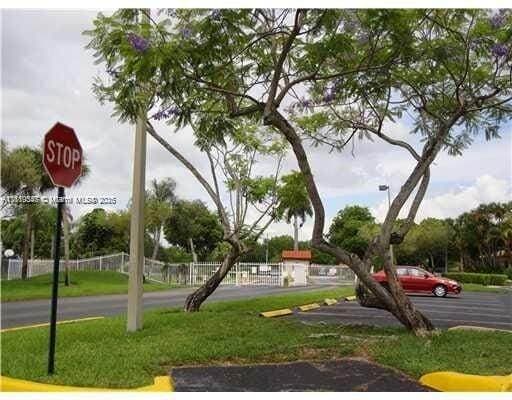 Foto del edificio - 10845 SW 112th Ave