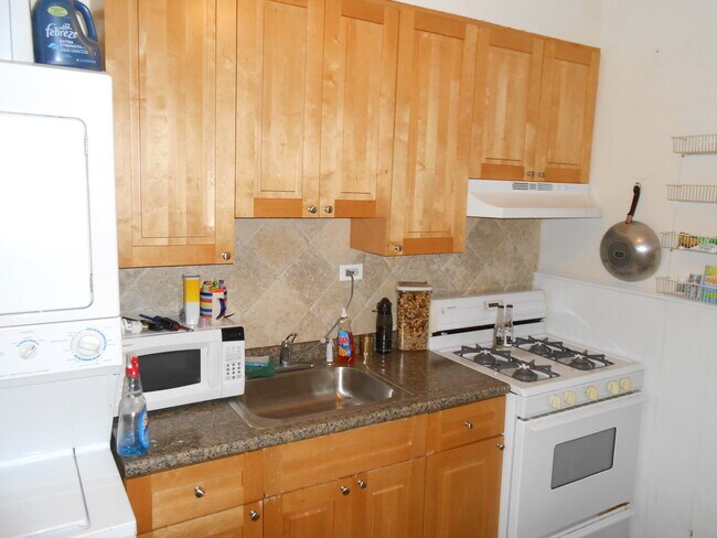 Foto del edificio - 2107 S 16th St