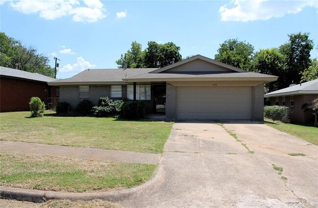 Building Photo - 504 NE 18th St