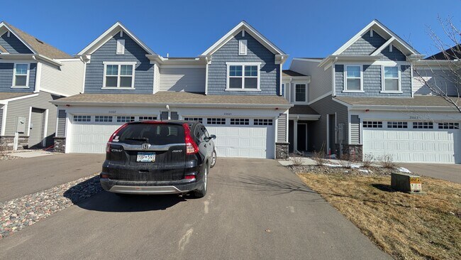 Foto del edificio - 20065 62nd Pl