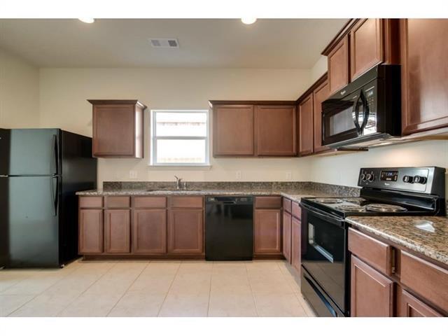 Building Photo - 2321 Sable Wood Dr